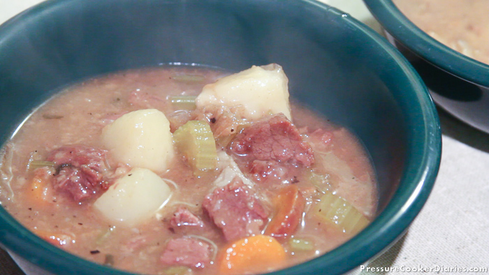 beef_stew_in_bowl easy-beef-stew