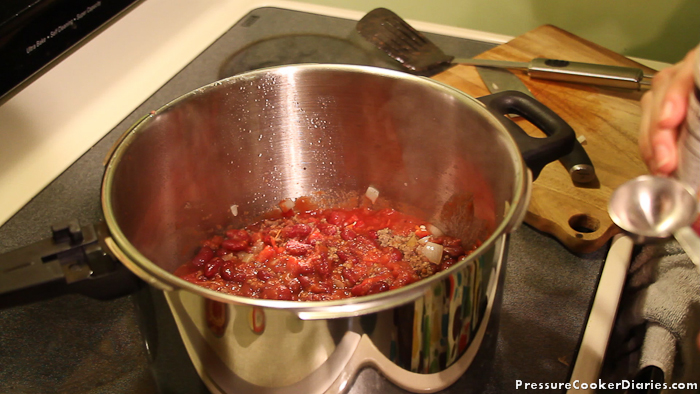 pressure cooker contents pressure cooker contents