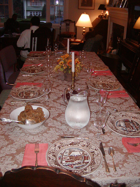 Thanksgiving table